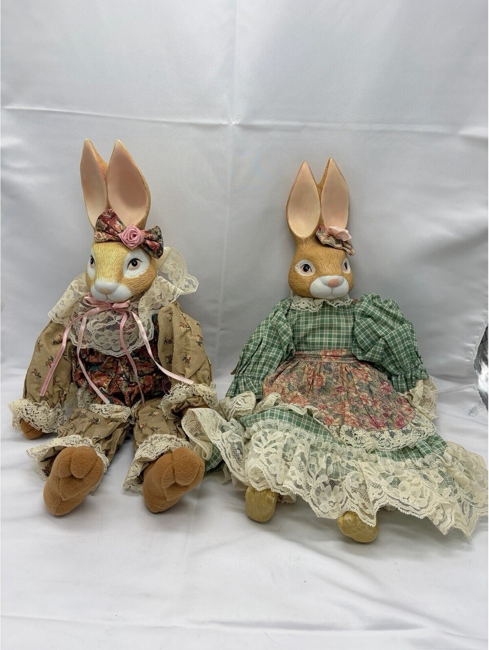 Vintage Lloyd's Wendy Wabbit Rabbit Couple Dolls Set Porcelain Heads with Bench